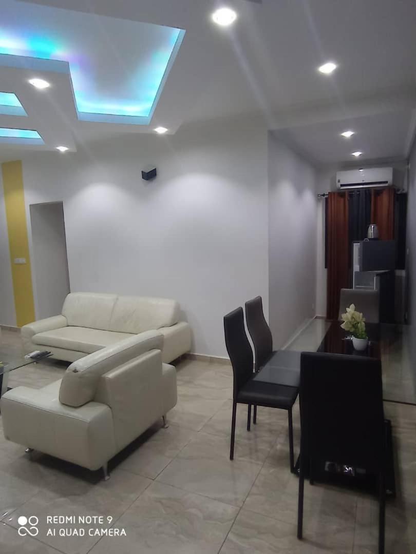 Hotel Appart B4U - Etoudi Яунде Экстерьер фото